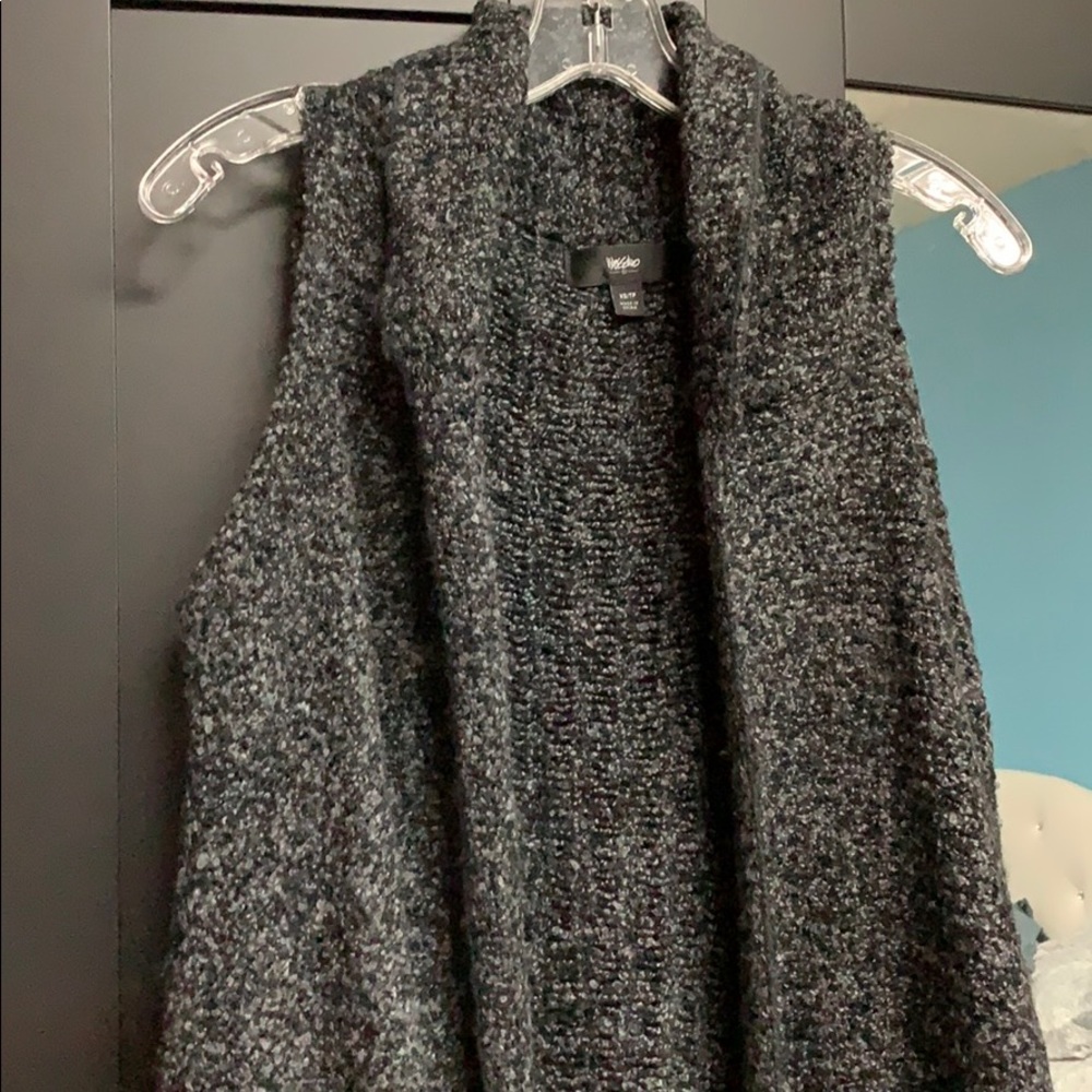 Sweater Vest